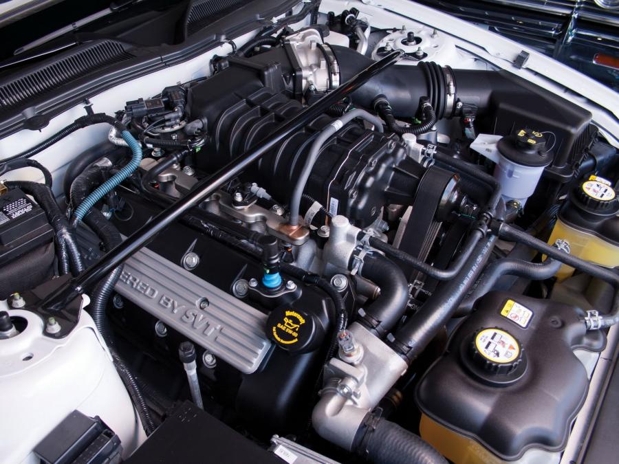  Shelby GT500 Convertible 2005 года  (фото 8 из 12)